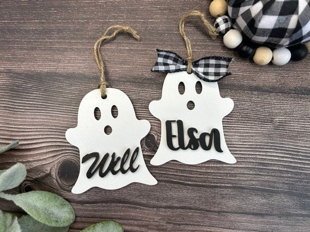 Boy and Girl ghost Halloween bucket tags.