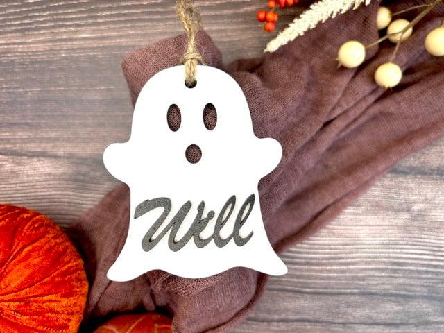 Halloween bag tag of the boy ghost.