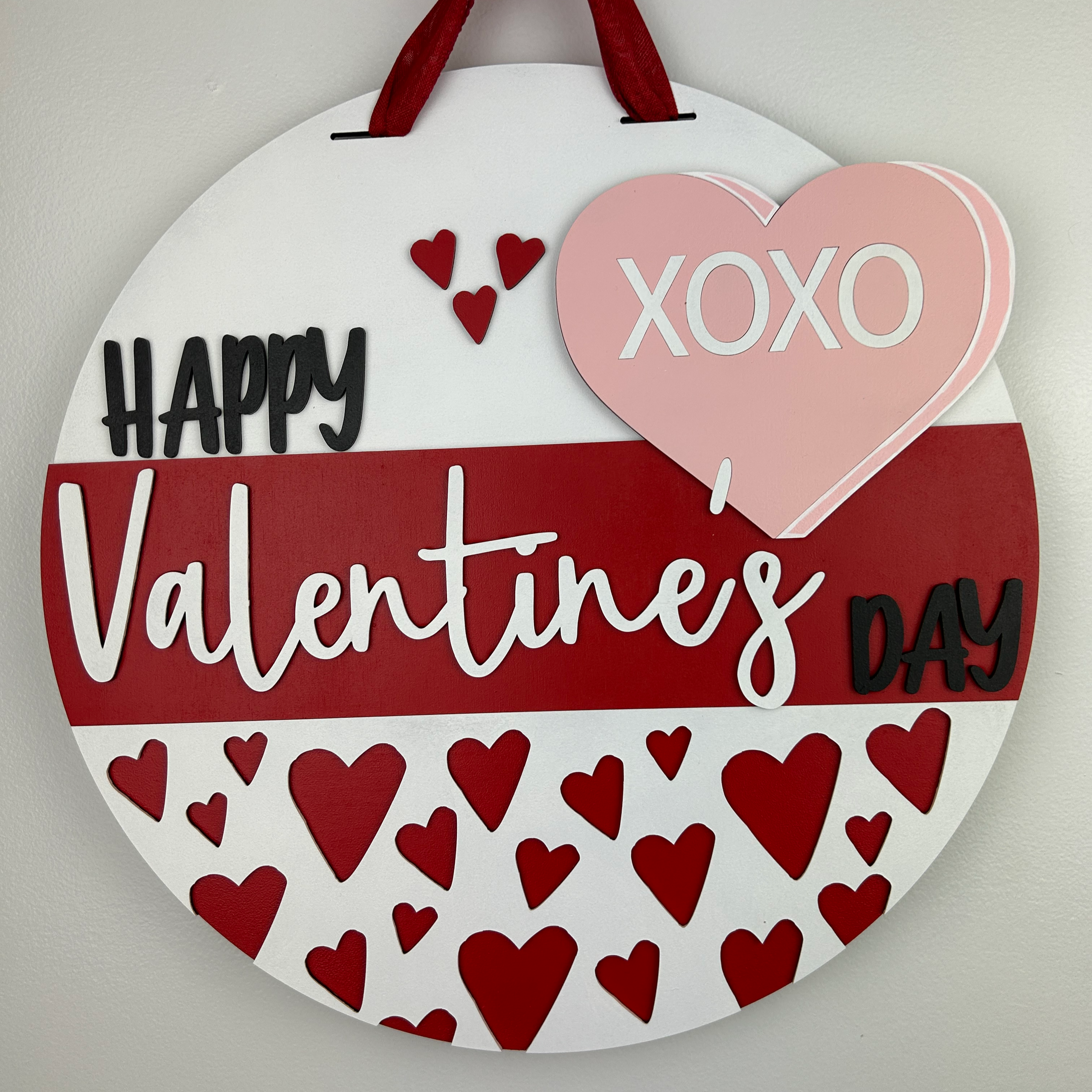 Happy Valentine's Day door sign.