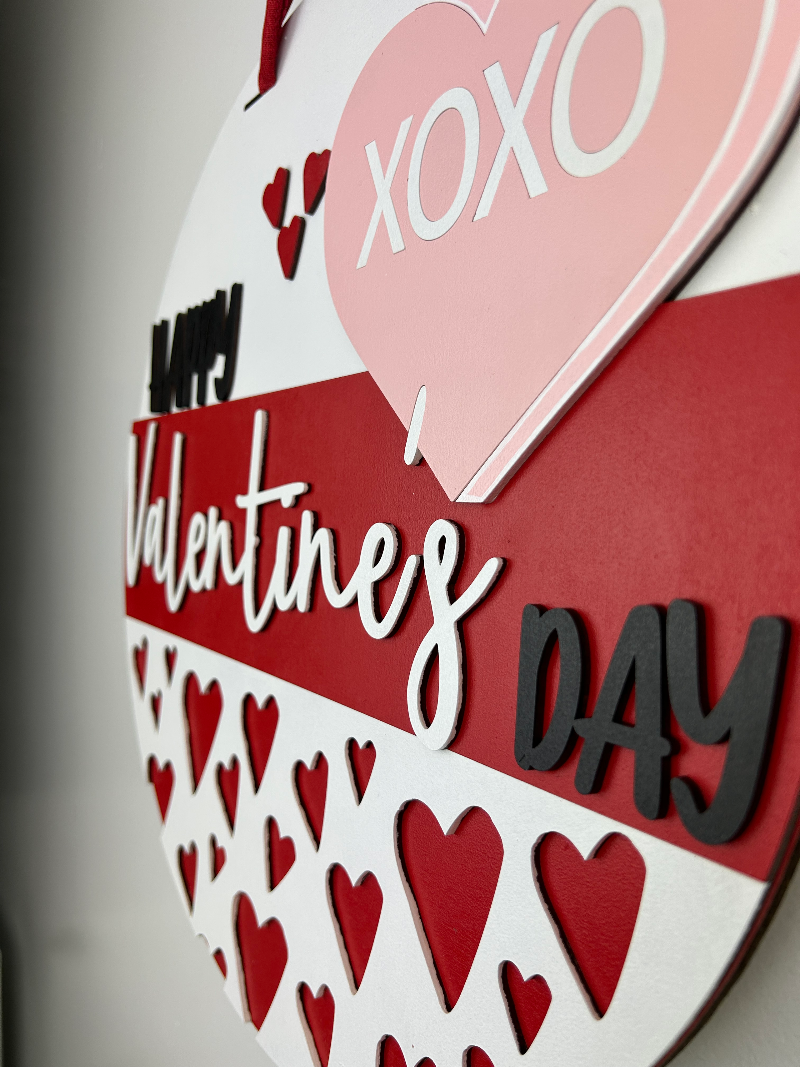 Showing the 3d layers of the finished sign.