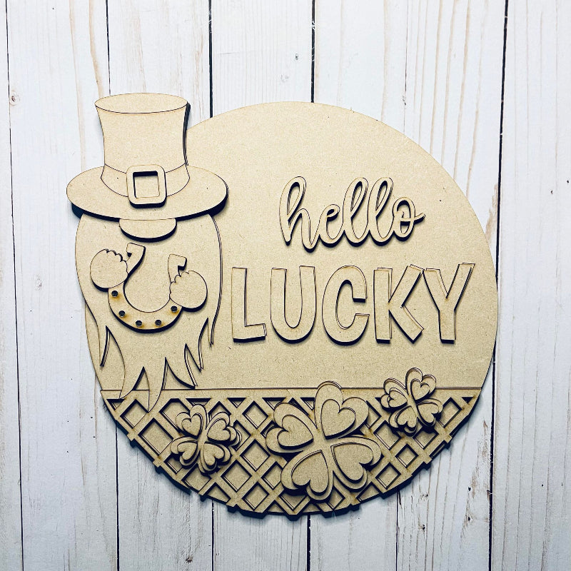 Before and after of the St Patrick's Day sign you can make.