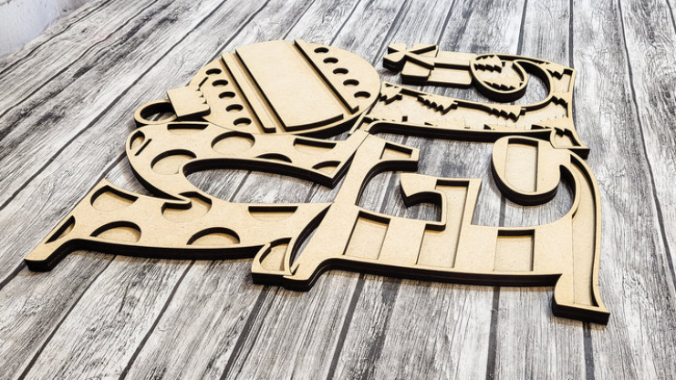 Close up of the unfinished door sign.